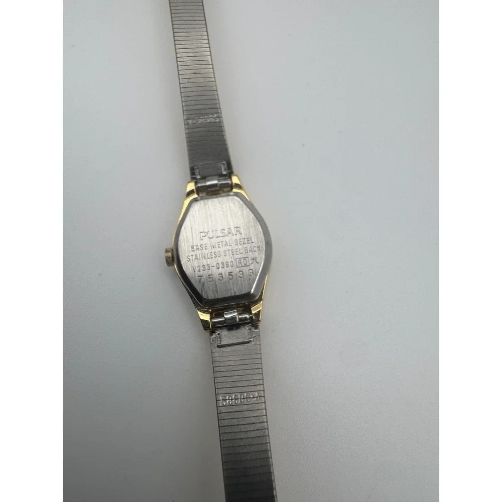 Vintage Pulsar Watch Ladies Gold Tone Black Dial NOS Working